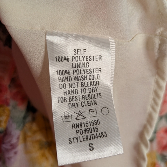 STORIA Floral Ruffle Mini Dress - Spring Garden Vibes - Size Small - Picture 13 of 13